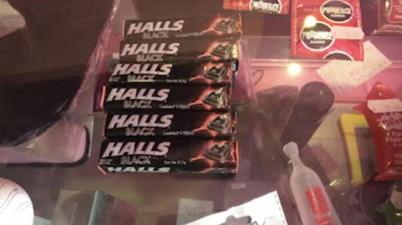 Moda de halls negras en el sexo